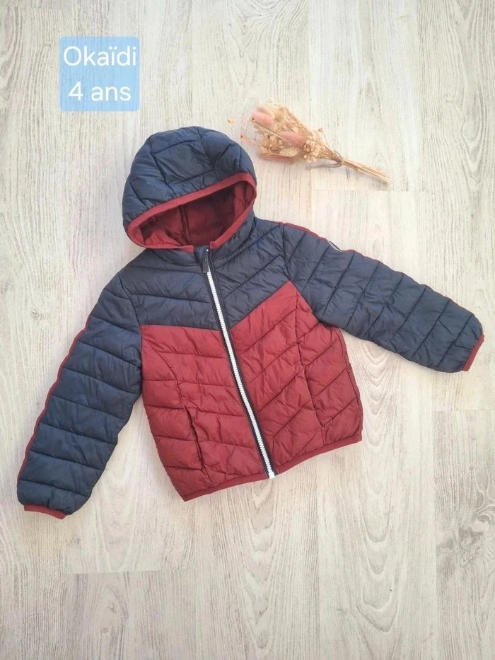 Veste/Doudoune garçon bicolore bleu marine/bordeaux Okaïdi - 4 ans